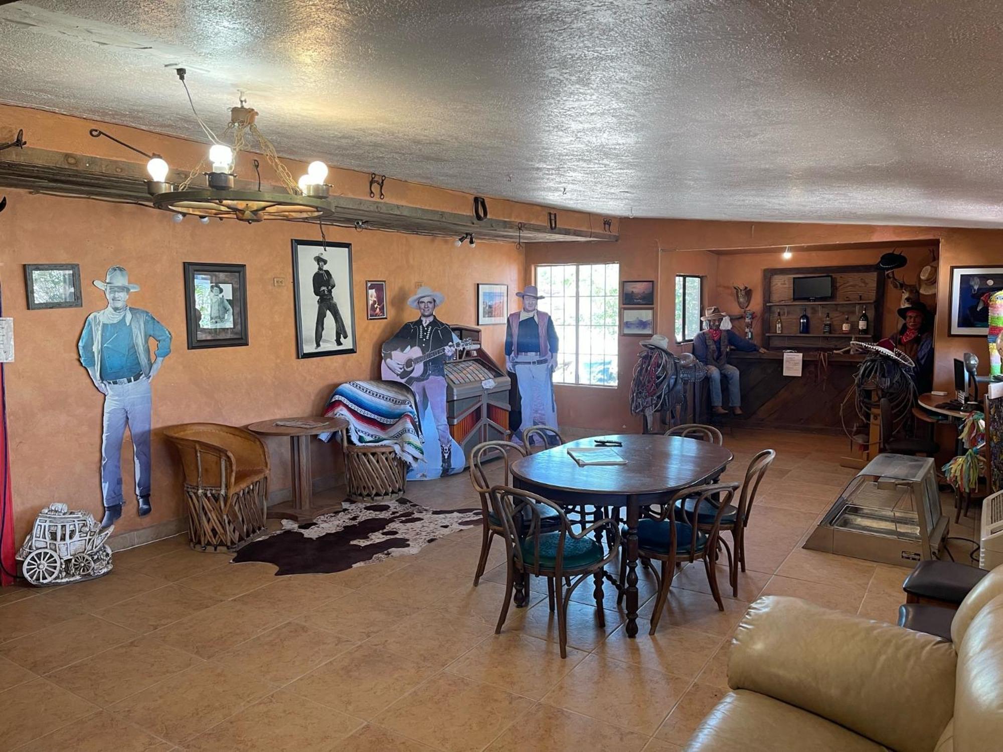 Mexican Hat Lodge Exterior photo